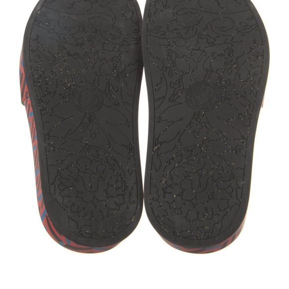 Versace Slides - Picture 5 of 5